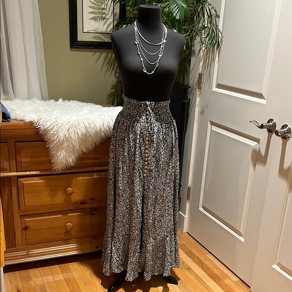 Elegant Black and White Women's Skirt